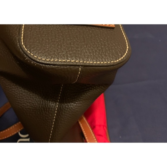 Dooney & Bourke Chocolate Brown Large & Matching Wallet - Picture 4 of 15